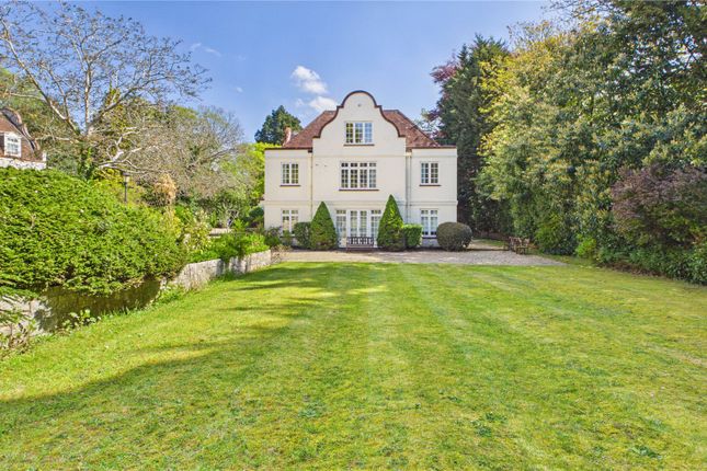 75, Ivy Drive, Surrey photo 2