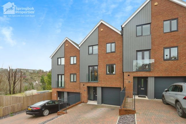 Town house for sale in Fellows Road, Hastings, East Sussex
