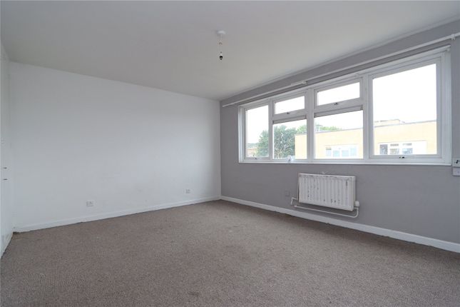 649J, Silbury Boulevard, Central Milton Keynes photo 2