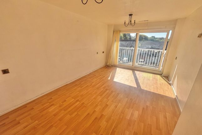 35, Noel Murless Drive, Newmarket photo 2