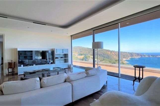 Villa for sale in Sant Feliu De Guixols, Costa Brava, Catalonia