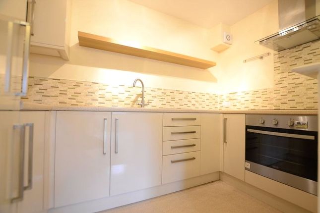 Thumbnail Flat for sale in William Farthing Close, Aldershot, Hampshire