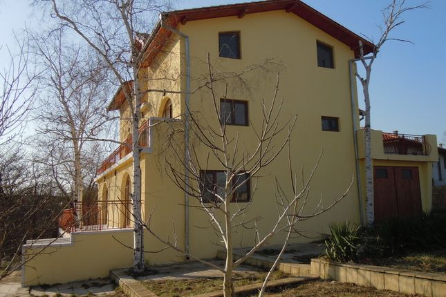 Detached house for sale in Wonderful 3-Floors House In The Village Of Iunec, Pay Monthly, Bulgaria