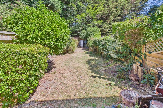 1 Lawn Cottages,, Townfield Lane, Buckinghamshire photo 4