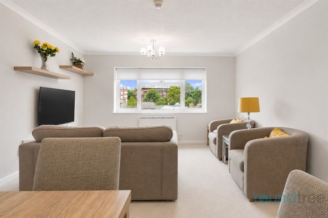 Flat 38, Ferrydale Lodge, Hendon photo 4