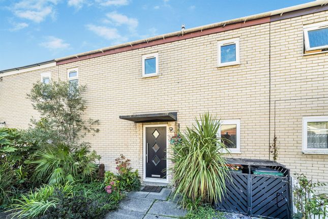 3-bed terraced on Hickling Walk, Crawley, £335,000