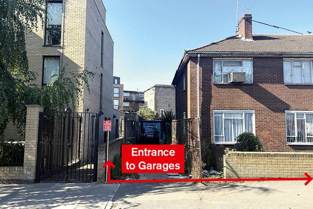 Flats 1-4 Longner Court, Cranwich Road, London photo 5