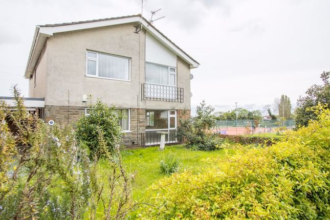 Thumbnail Flat for sale in Ditchling Court, Penarth