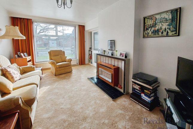 22, Arlington Crescent, Cheshire photo 3