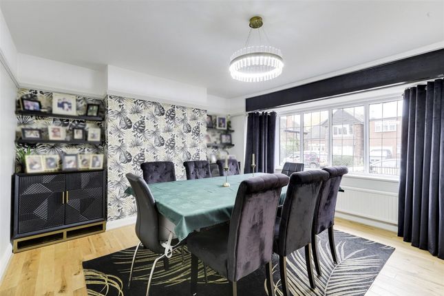 14 Robins Wood Road, Nottingham photo 4