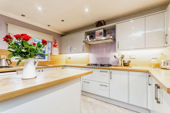 3-bed bungalow on 35, Essendene Road, Surrey, £665,000