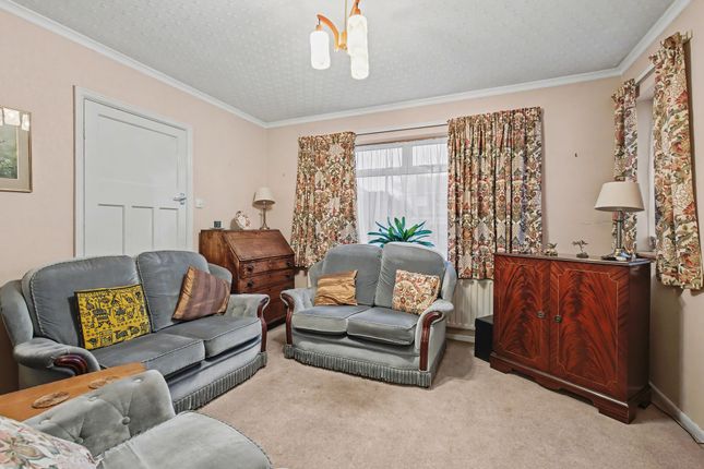 57 Ashby Road, Spilsby photo 2