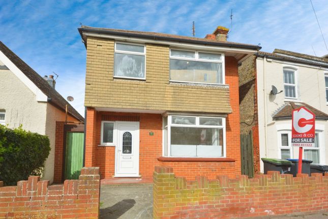 Thumbnail Detached house for sale in Queens Avenue, Ramsgate, Kent