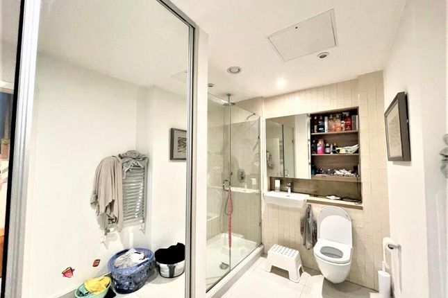 Thumbnail Town house for sale in Ottley Drive, London