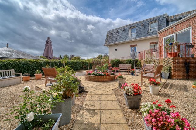 Flat 22, Reddleman House, Bath Road, Sturminster Newton photo 3