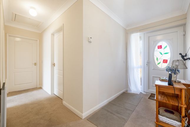 3, Sanders Close Sandilands, Mablethorpe photo 5