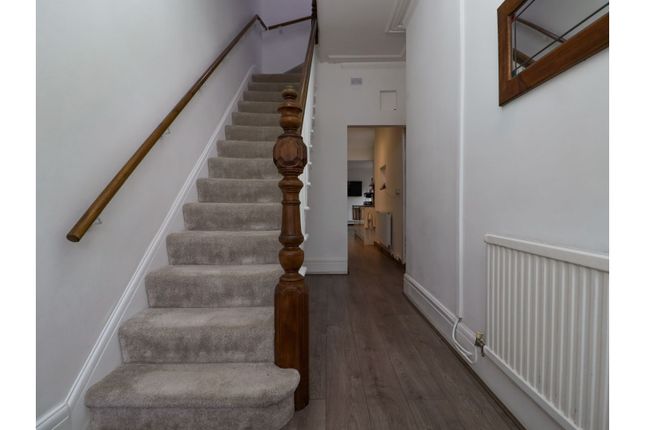 156, Lansdowne Road, Cardiff photo 2