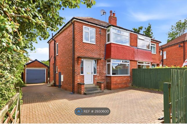 3-bed house on Baronsway, Leeds, £1,400/mo