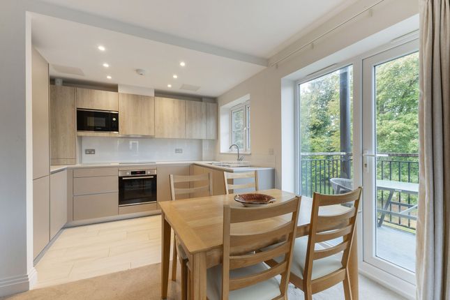57, Aspen Road, High Wycombe photo 2