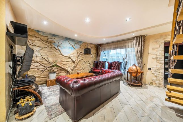 58 TOTTERIDGE DRIVE, High Wycombe, High Wycombe photo 4