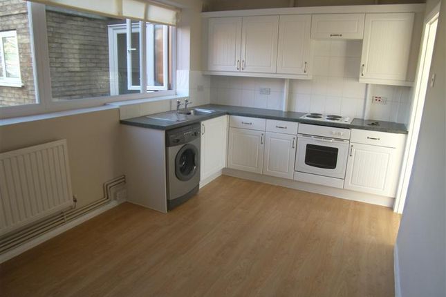 63a, Station Lane, Hornchurch photo 2