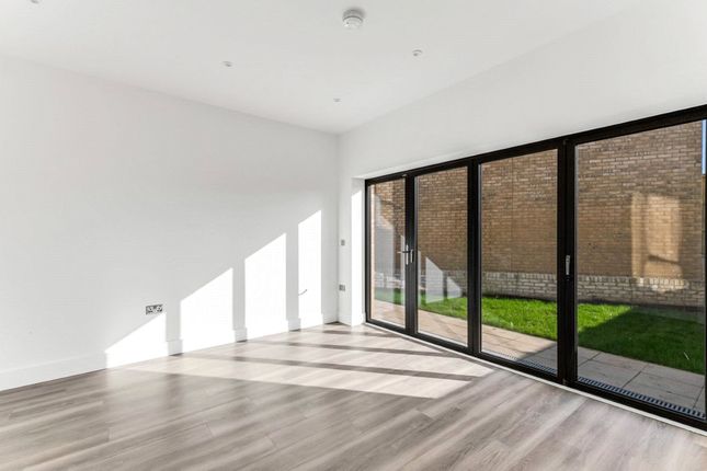 3-bed house on Plot 25 Granville Gardens,, Granville Road, London, £985,000