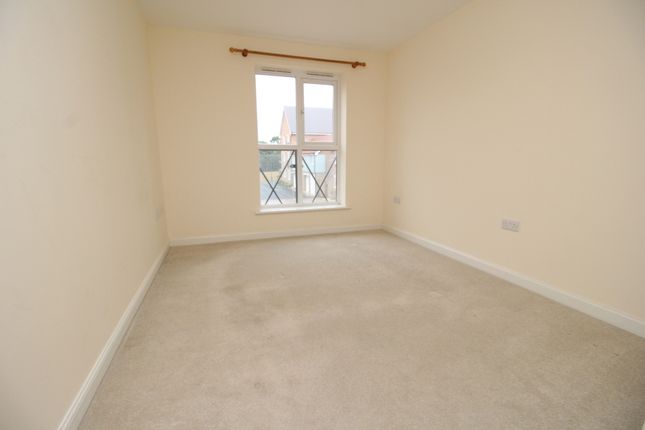 Meaden Way, Bognor Regis photo 4