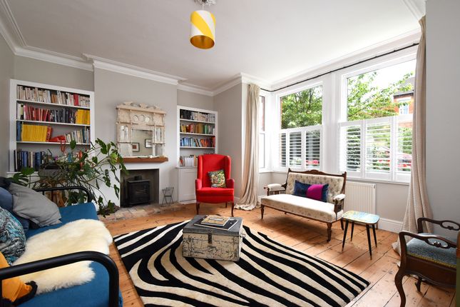 Farren Road, London photo 4