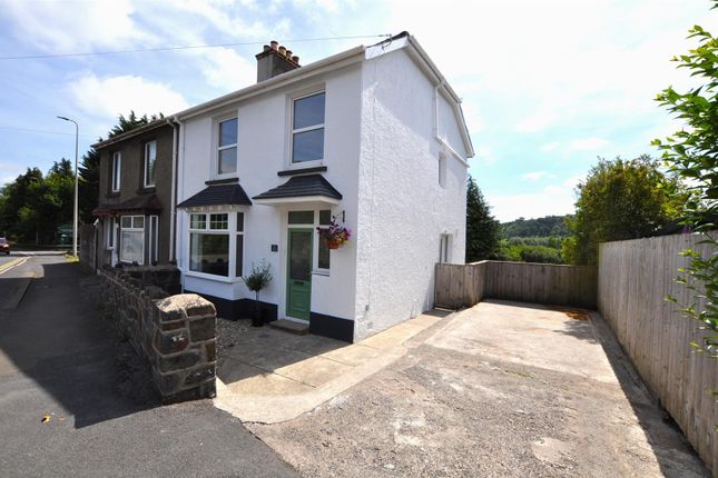19, Abbey Mead, Carmarthen photo 2