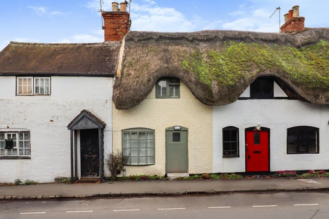 Thumbnail Cottage for sale in Southam Road, Dunchurch, Rugby