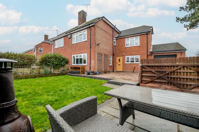46, The Green, Barton-under-needwood photo 4
