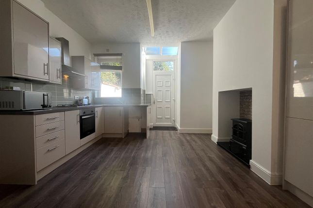 36, Canterbury Street, Ashton Under Lyne photo 4