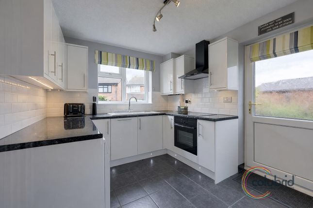54, Falcon Avenue, Grays photo 4