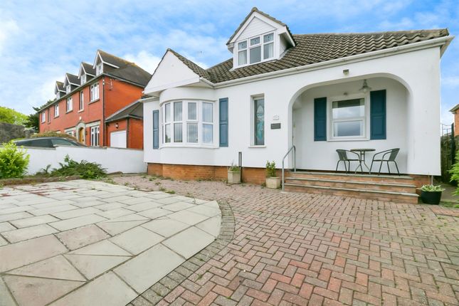 Thumbnail Detached house for sale in Park Road, Barry