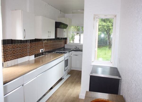 Francis Road, HARROW photo 3
