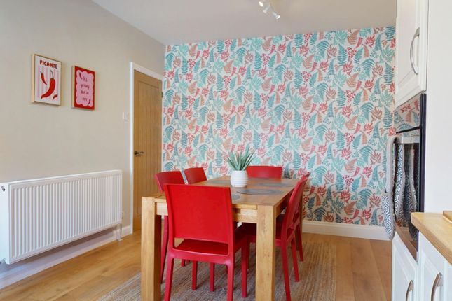 27 Marsden Road, South Shields, Tyne and Wear photo 2