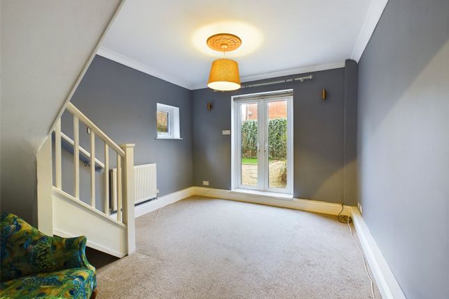 Flat for sale in Brunswick Square, Gloucester