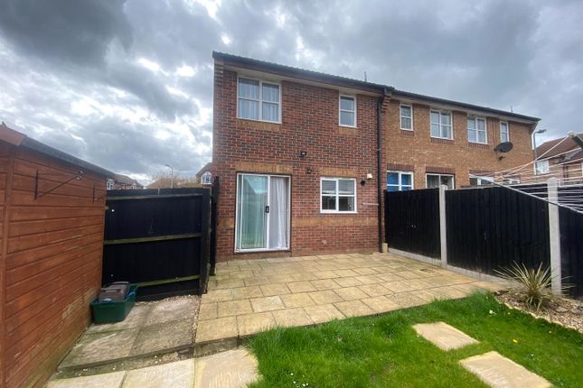 Semi-detached house to rent in Potterton Close, Bridgwater