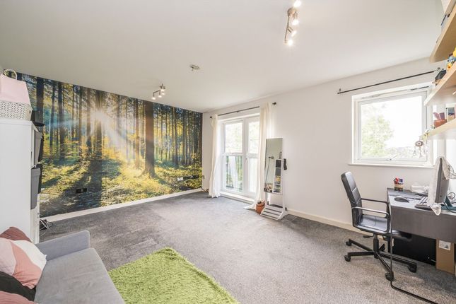 Flat 16, Sofia Court, Issa Road, Hounslow photo 3
