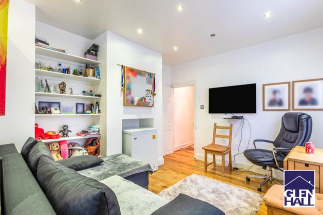 Flat for sale in Albert Road, London