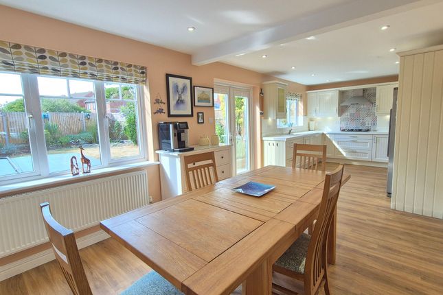2 Marston Way, Coalville photo 2