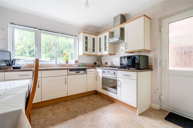 19A,, Heath Road, Petersfield photo 3