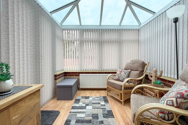2 Celandine Road, Attleborough, Norfolk photo 4