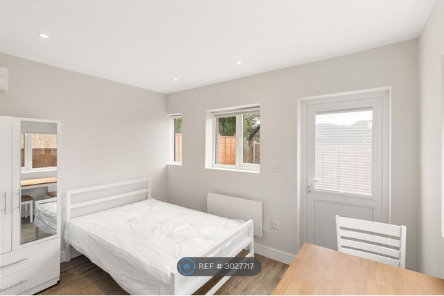 Langley Avenue, Hemel Hempstead photo 4