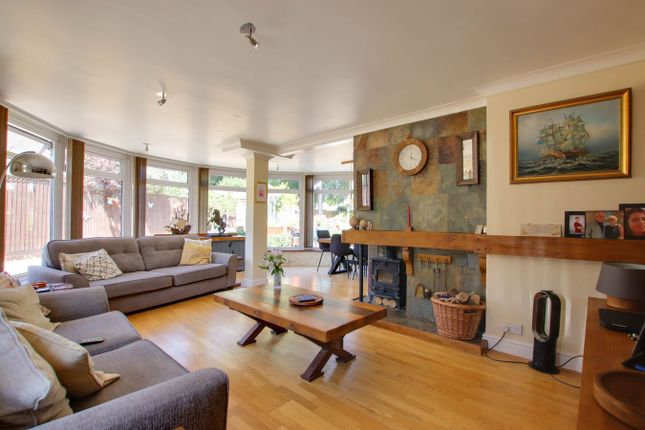 5, Plantation, Lymington photo 2