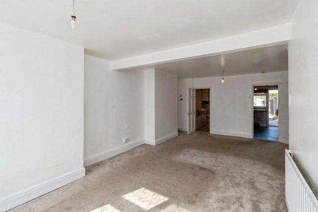104, Haley Street, West Midlands photo 4