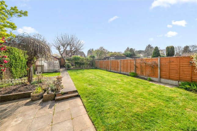 118, Little Green Lane, Surrey photo 4