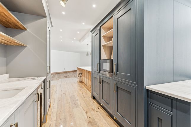 Kitchen 3