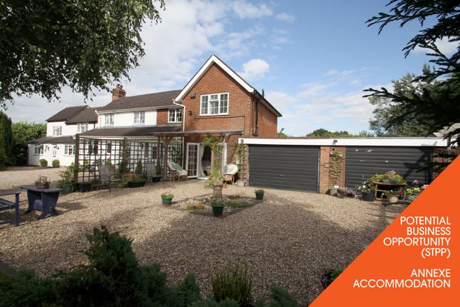 5 Bed Detached House For Sale In Kenilworth Road Hampton In