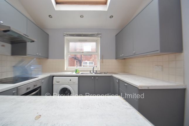 Terraced house to rent in Mayville Street, Hyde Park, Leeds